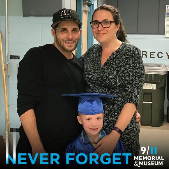 Meet your Posher, Beth - Picture 1 of 1